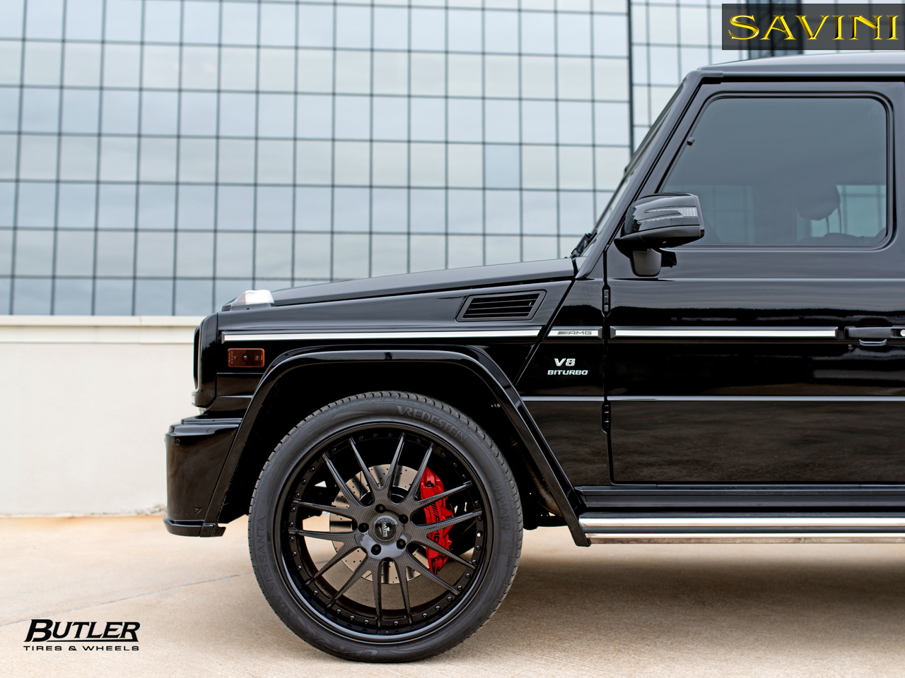 black-mercedes-benz-g-wagon-savini-forged-wheels-sv39-carbon-fiber-black (2)