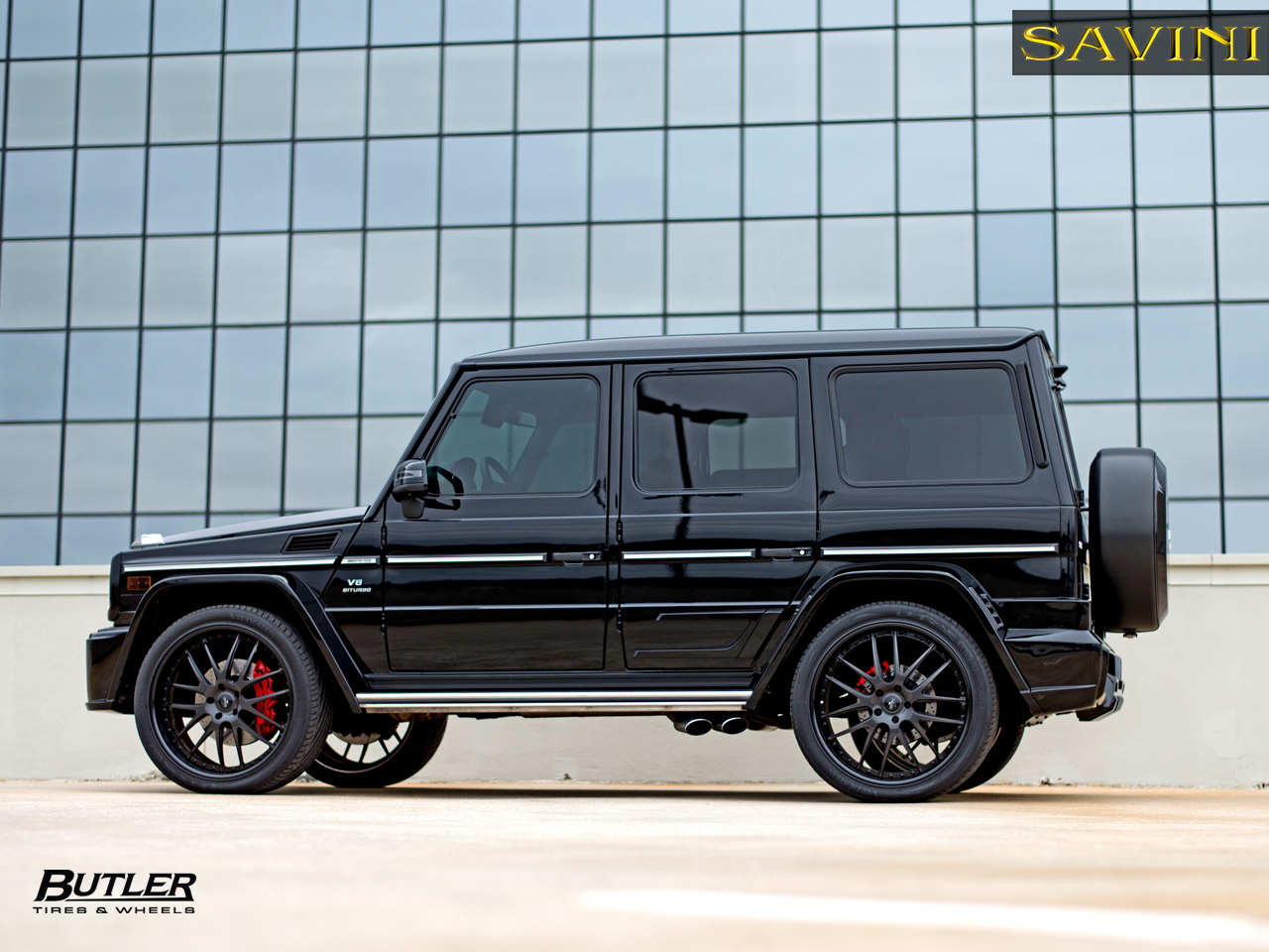 black-mercedes-benz-g-wagon-savini-forged-wheels-sv39-carbon-fiber-black (3)