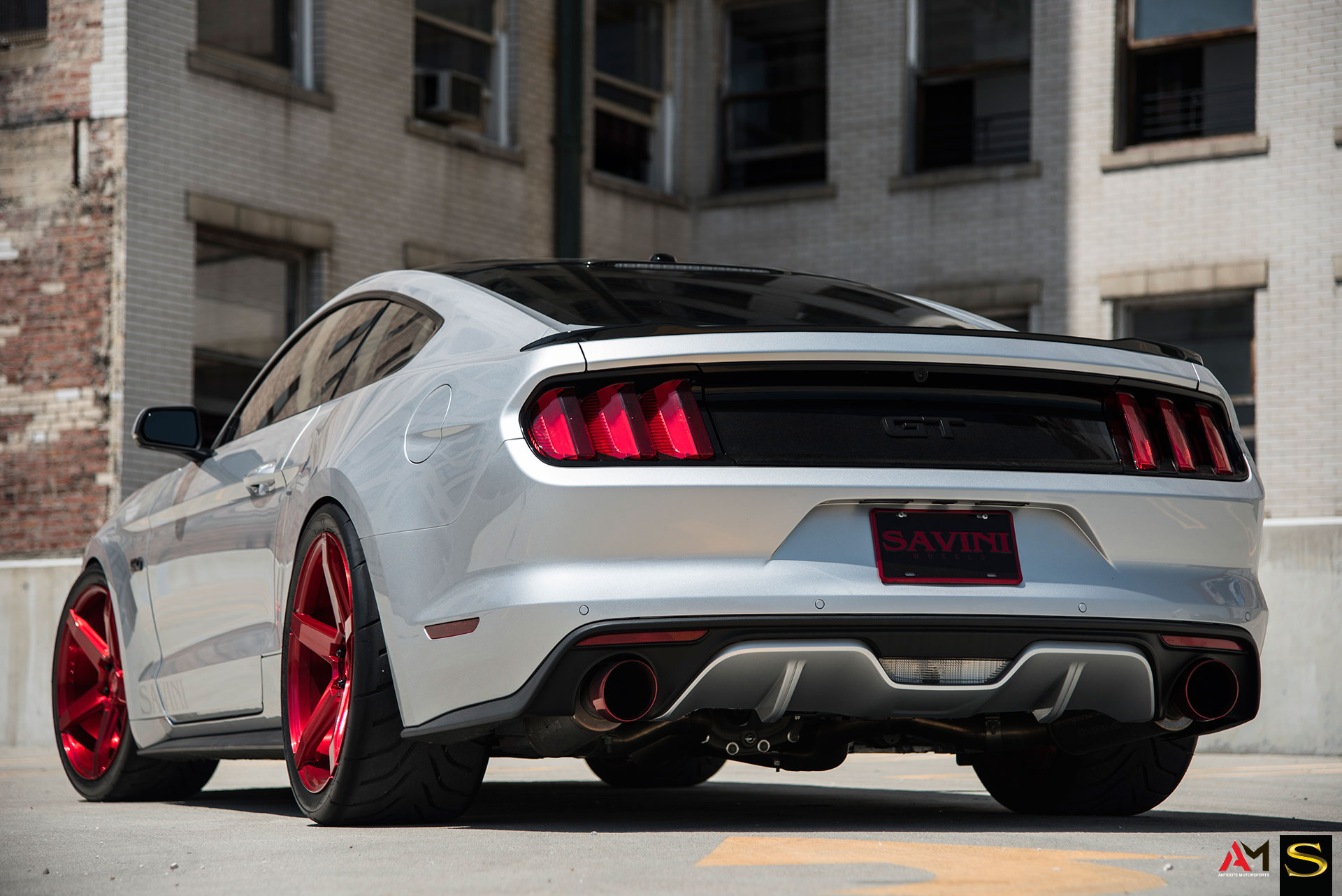 Ford Mustang GT | Black di Forza BM11 | Savini Wheels | Antidote
