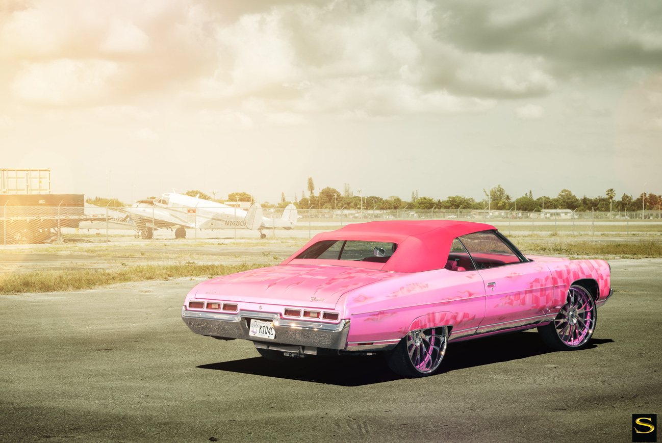savini-wheels-forged-sv42c-extreme-concave-chrome-pink-accents-1971-chevy-impala-wtc-customs3