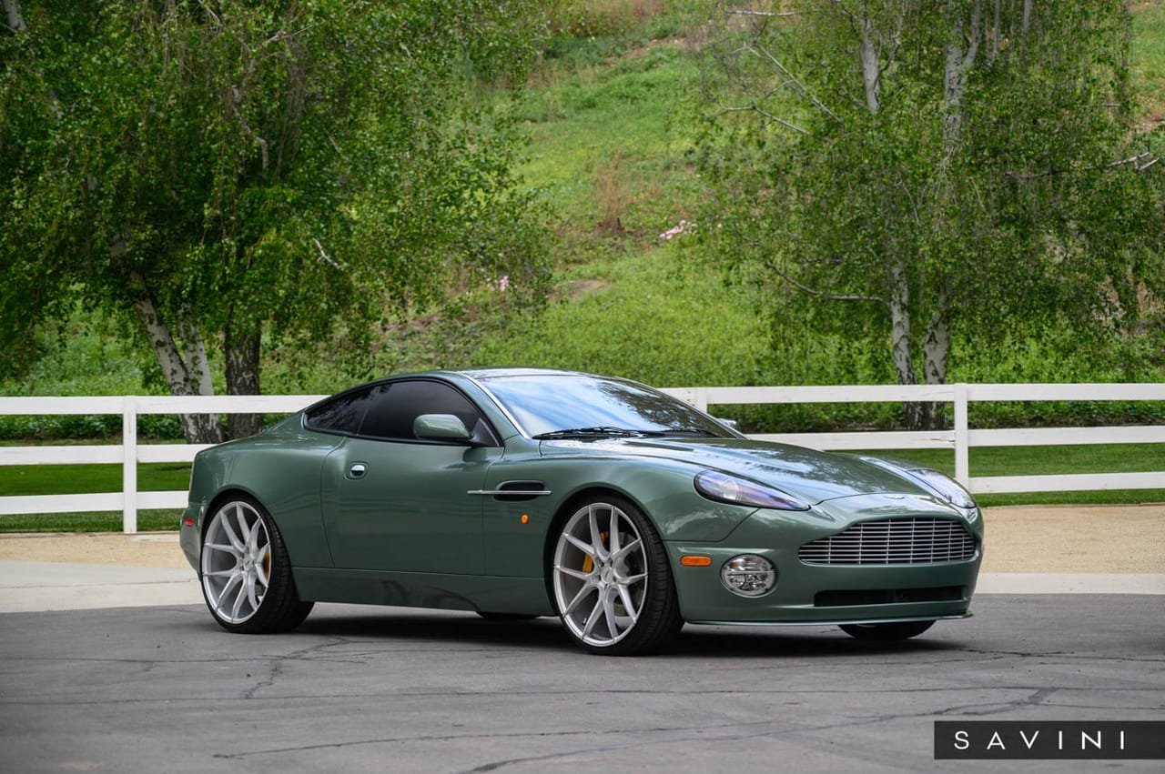 ASTON MARTIN VANQUISH on Savini forged wheels