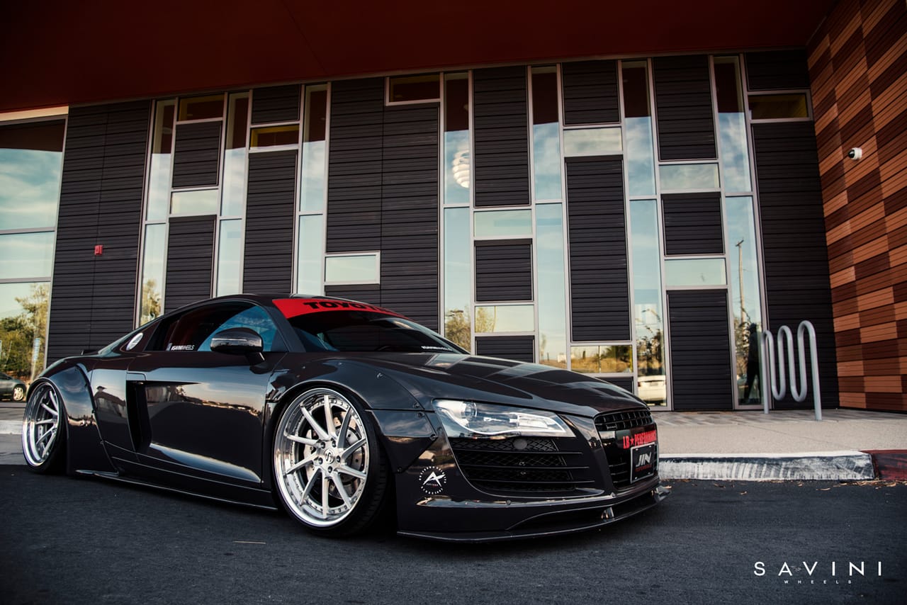LIBERTY WALK AUDI R8 on Savini forged wheels