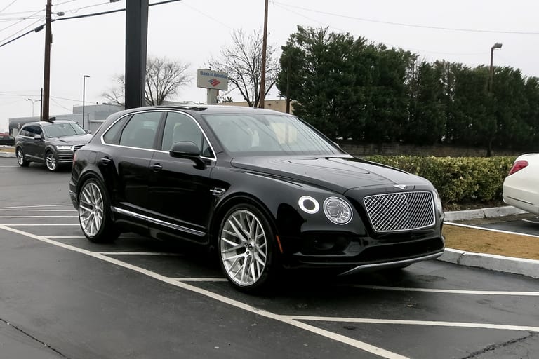 Bentley Bentayga on Savini SV65D Brushed
