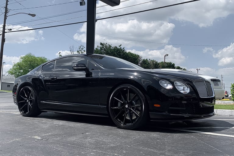 Bentley Continental GT on Savini SV-F4 Gloss Black Milled