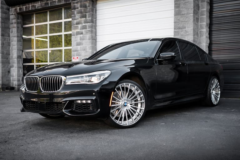 BMW 750li on Savini SV61D in Brushed High Polished