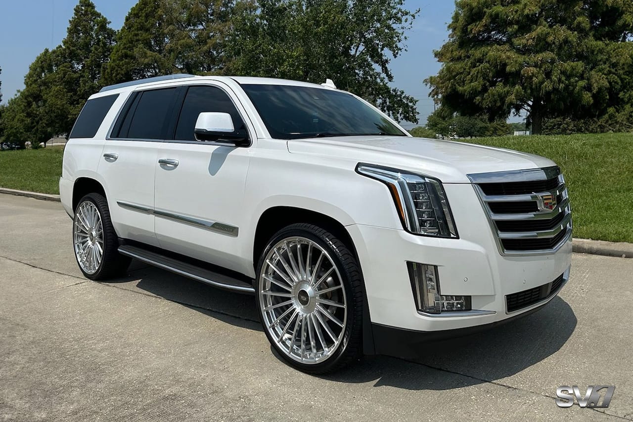 CADILLAC ESCALADE on Savini forged wheels