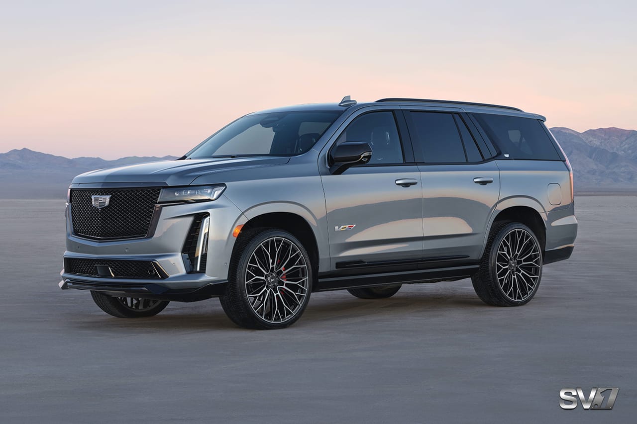 CADILLAC ESCALADE V on Savini forged wheels