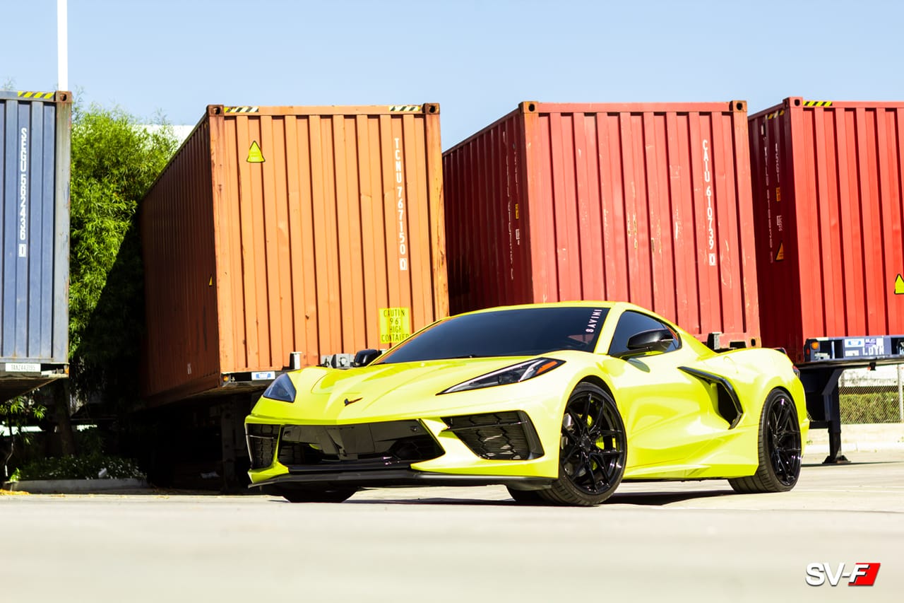 CORVETTE C8 on Savini forged wheels
