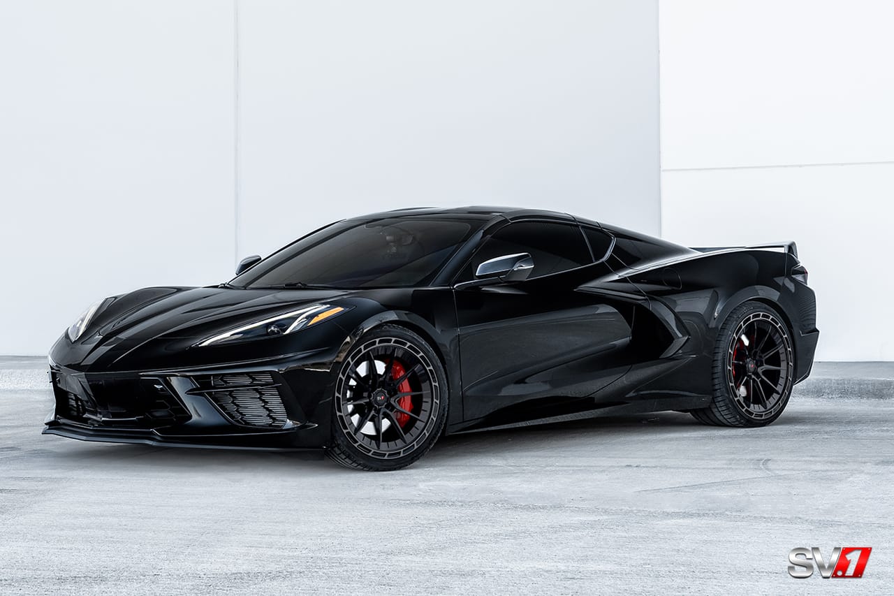 CORVETTE C8 STINGRAY on Savini forged wheels