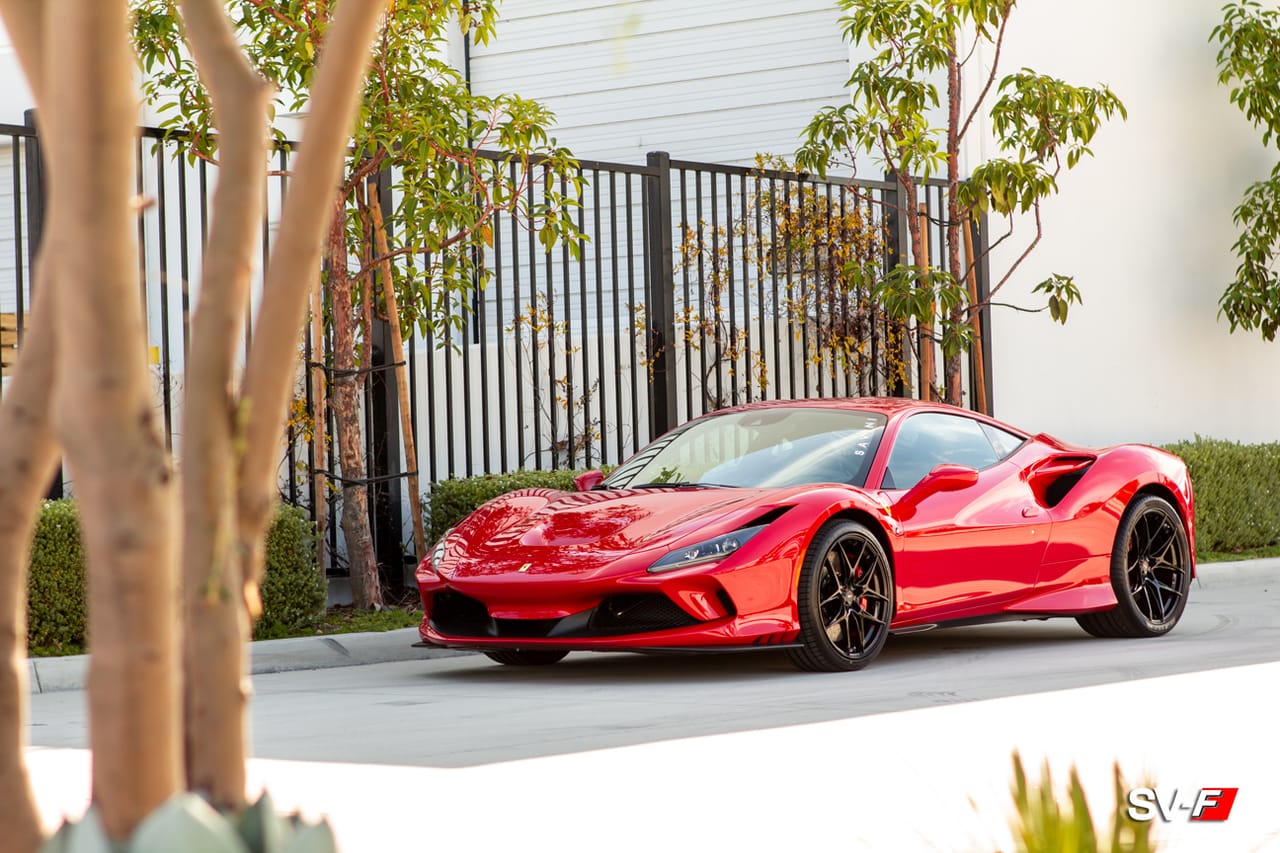 FERRARI F8 on Savini forged wheels