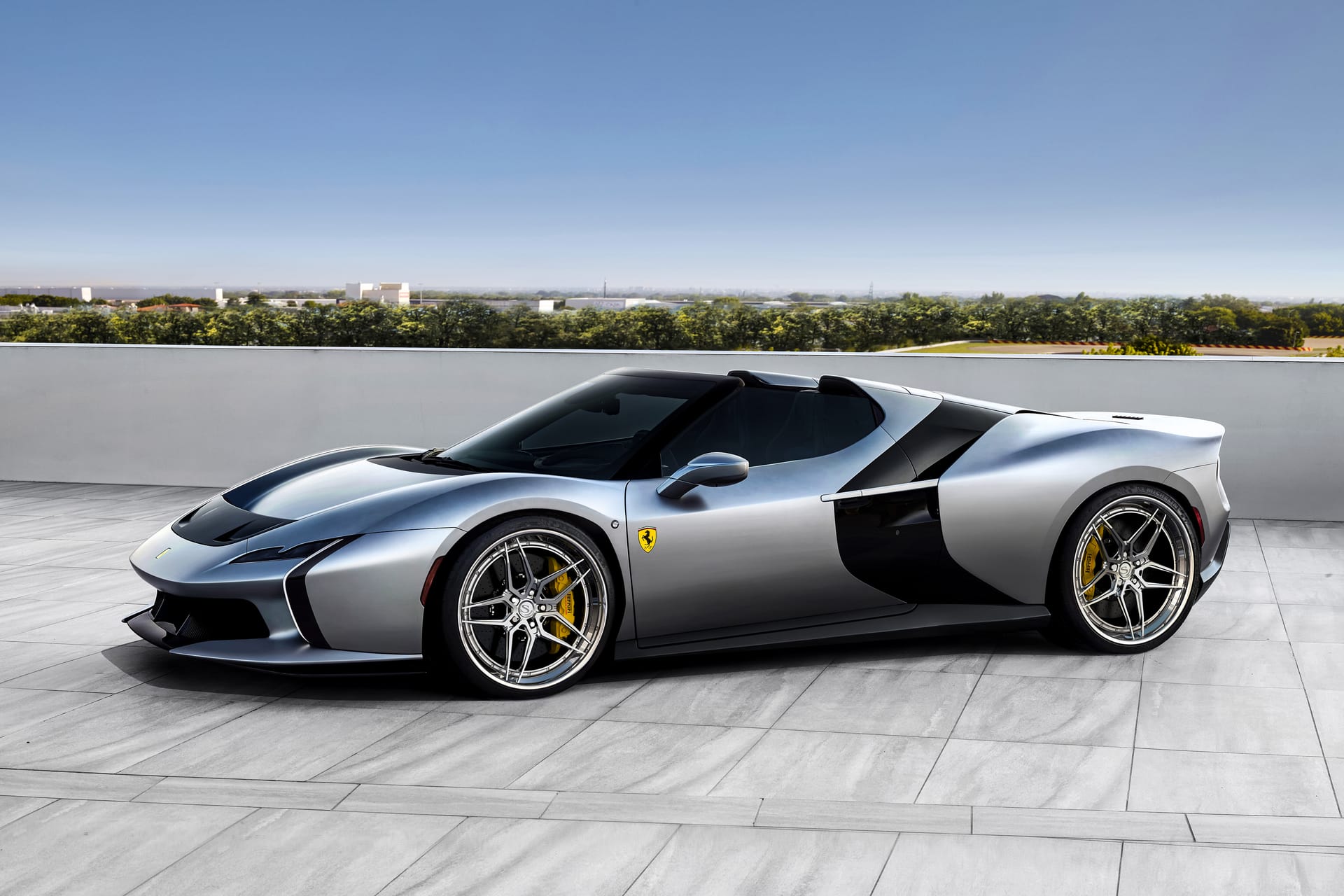 FERRARI HC25 on Savini forged wheels
