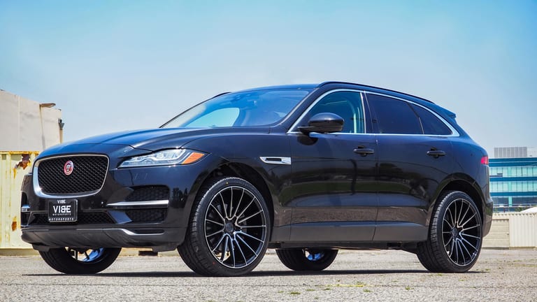 Jaguar F-Pace on Savini BM16 Gloss Black MACHINED DDT FACE