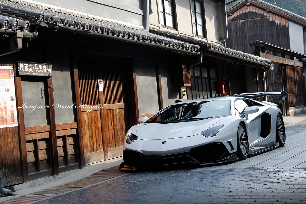 Lamborghini Aventador GT Aimgain on Savini SV65XC in Gloss White with Black and Red Accents
