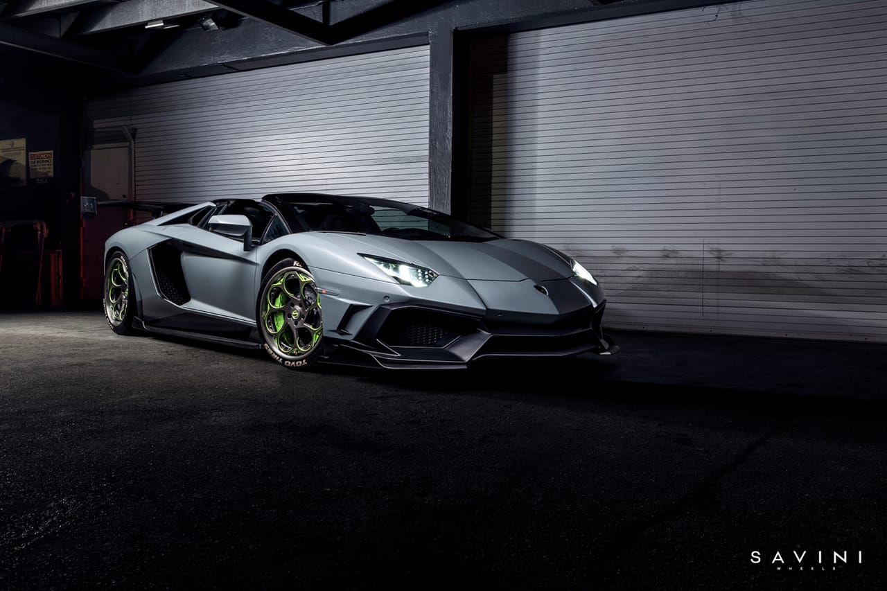 LAMBORGHINI AVENTADOR on Savini forged wheels