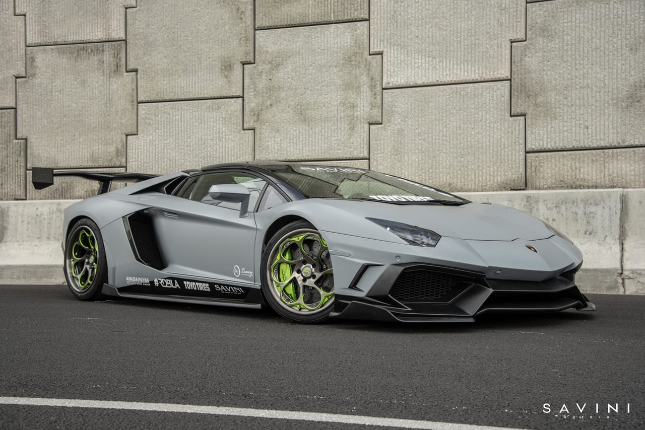 LAMBORGHINI AVENTADOR on Savini SV69 L forged wheels