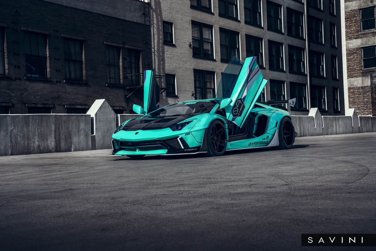 LAMBORGHINI AVENTADOR on Savini forged wheels