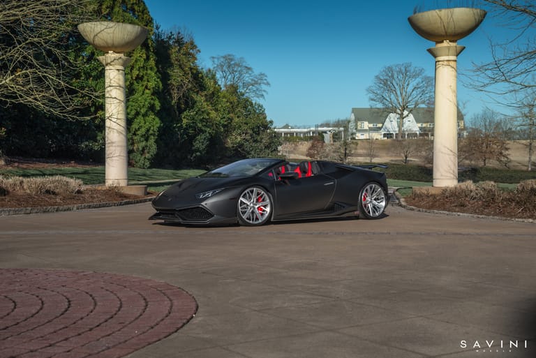 LAMBORGHINI HURACAN on Savini forged wheels