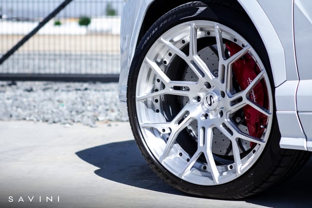 Lamborghini Urus on Savini SV72 D wheels, photo 9