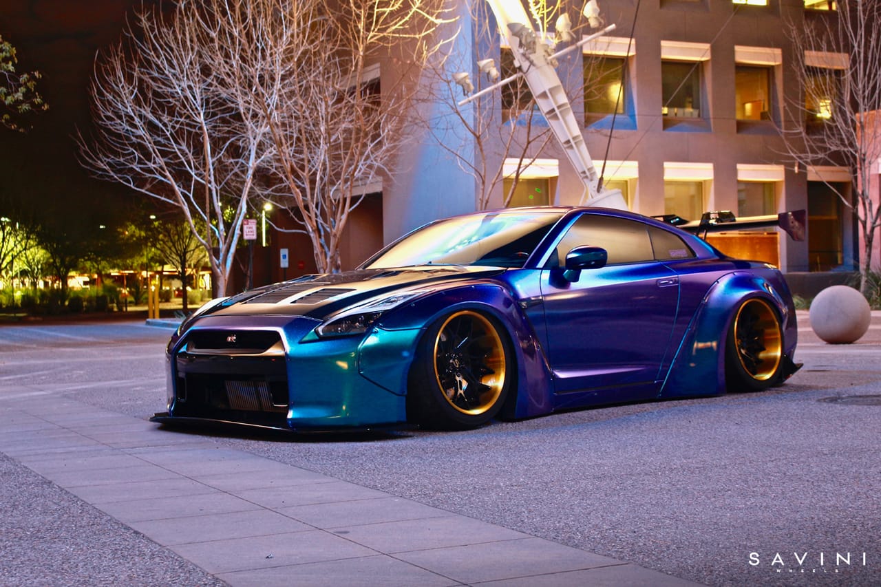 LIBERTY WALK NISSAN GT-R on Savini forged wheels