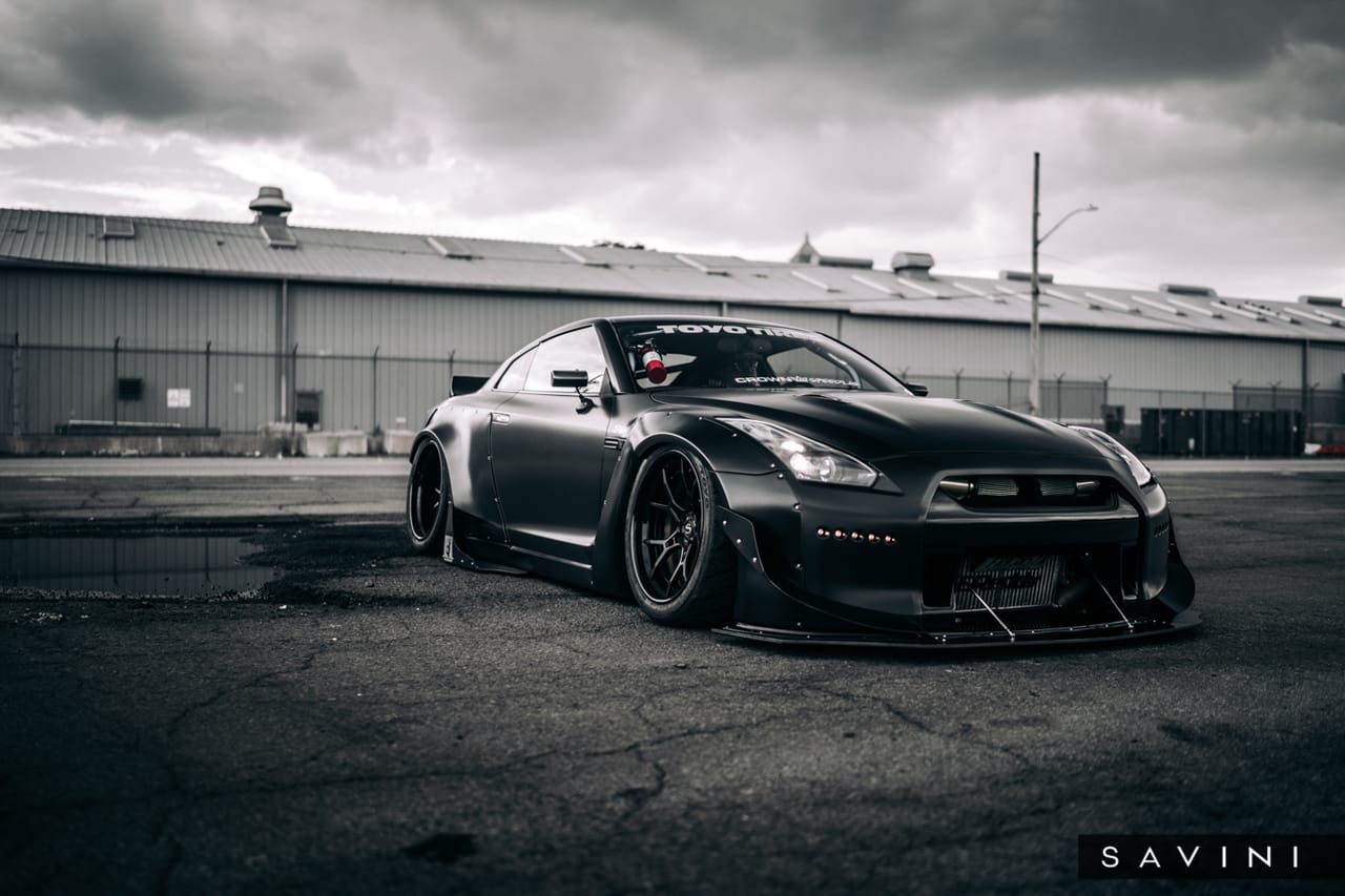 NISSAN GTR on Savini forged wheels