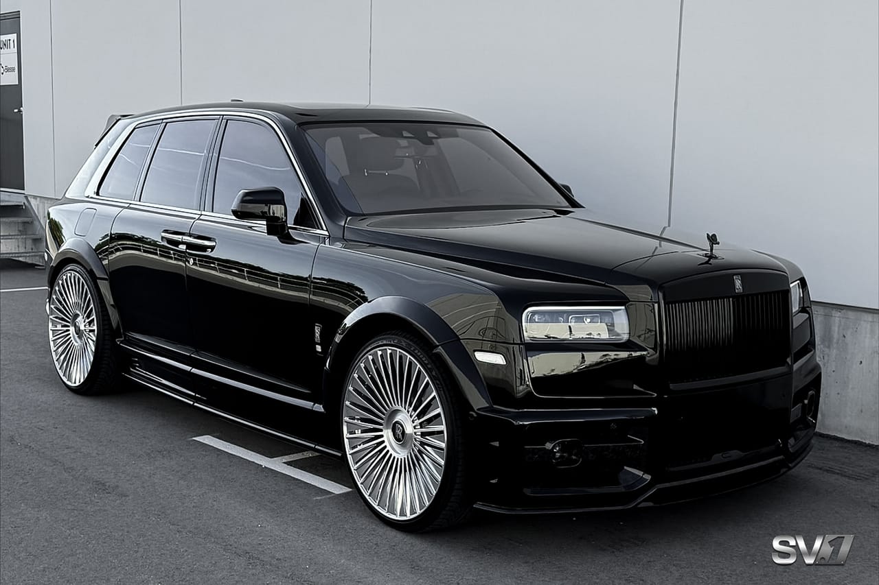 ROLLS ROYCE CULLINAN on Savini forged wheels