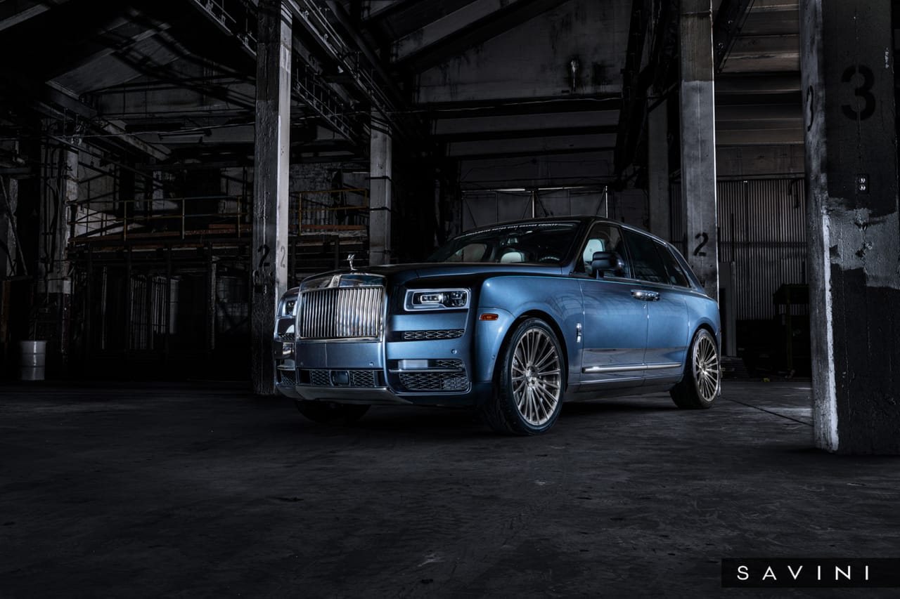 ROLLS-ROYCE CULLINAN on Savini forged wheels