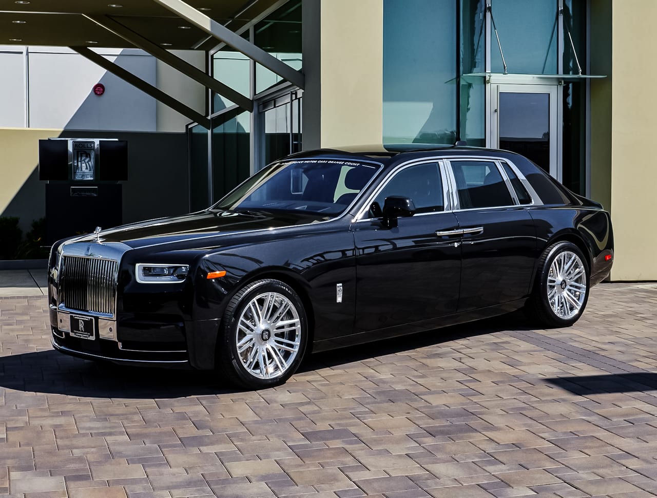 Rolls-Royce Phantom on Savini SL2D in Brushed with High Polished