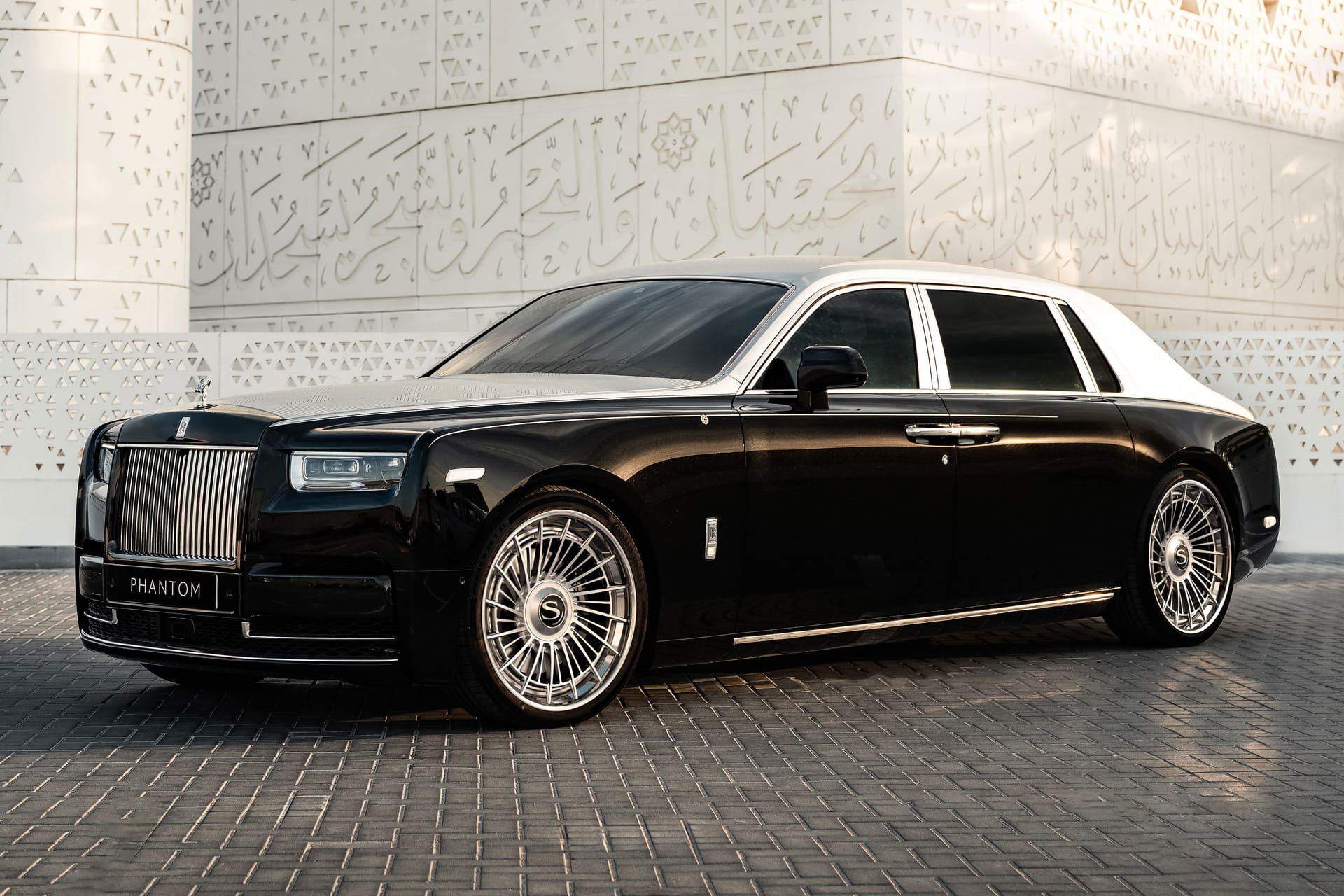 ROLLS ROYCE PHANTOM on Savini forged wheels