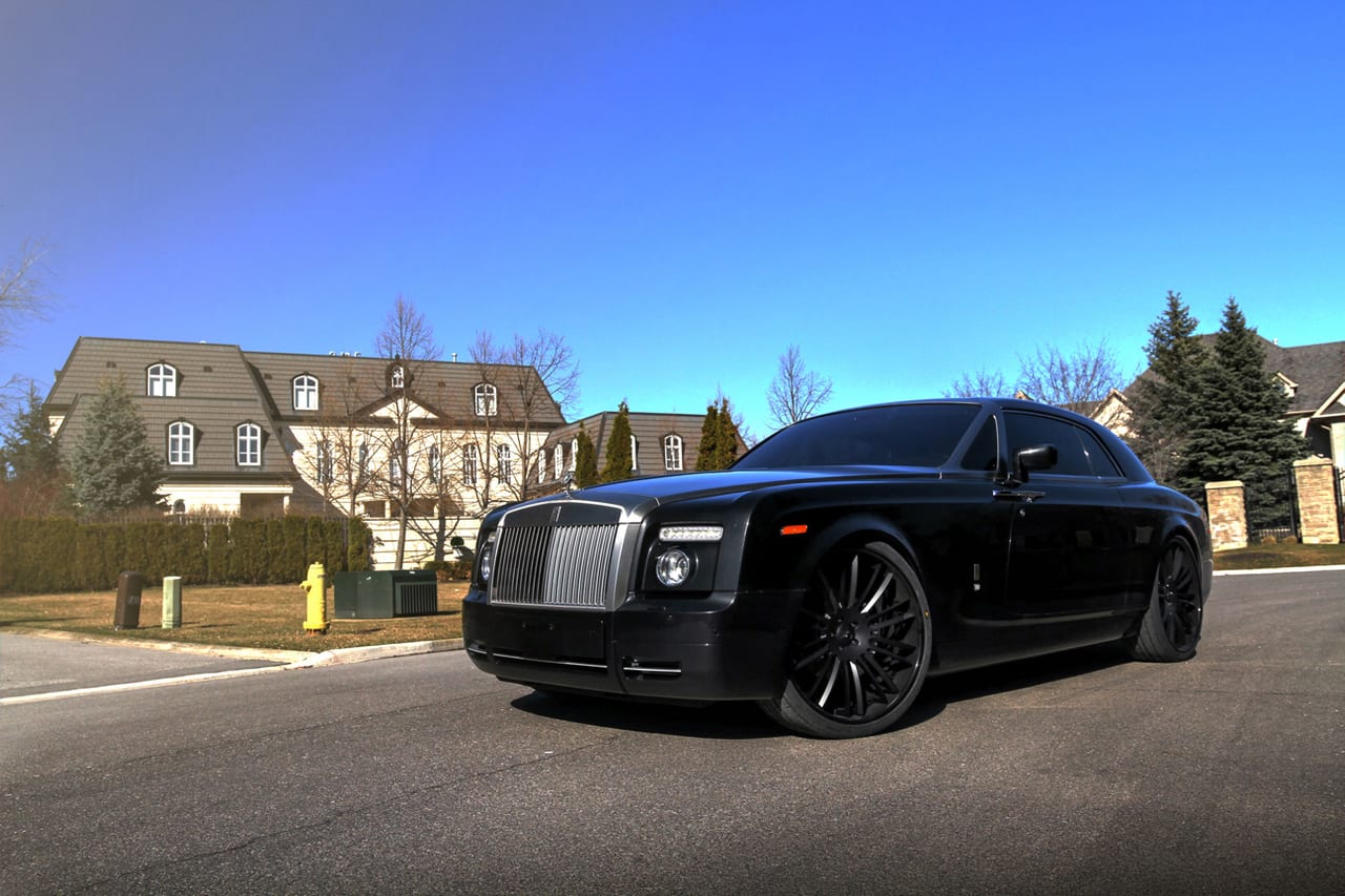 Rolls-Royce Phantom on Savini SV66XC Matte Black