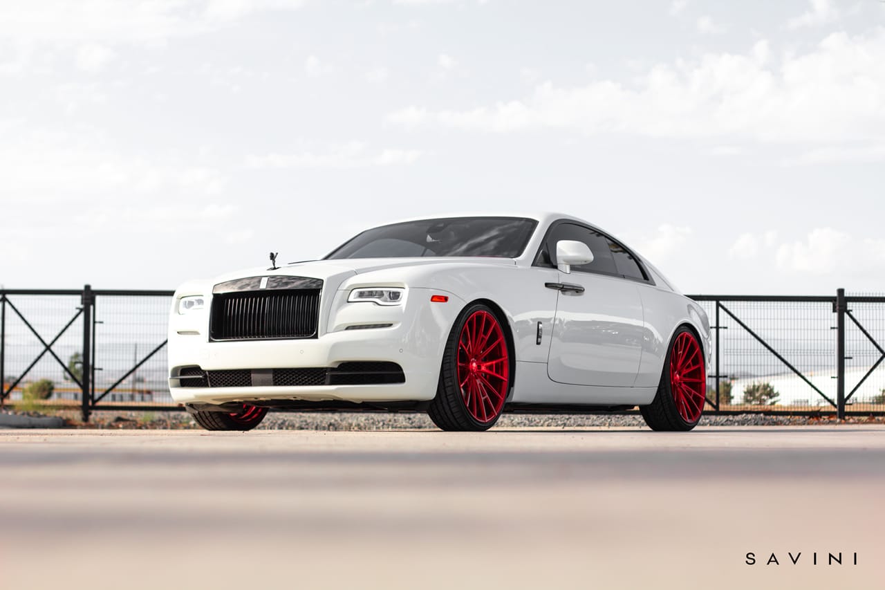 ROLLS-ROYCE WRAITH on Savini forged wheels