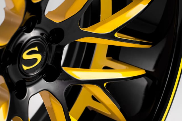 Black Yellow finish on the Savini SV65 XC forged wheel
