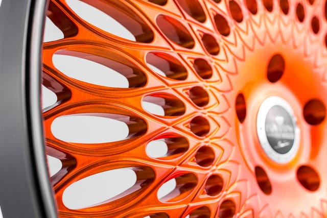 Fiery Orange finish on the Savini Veneto forged wheel