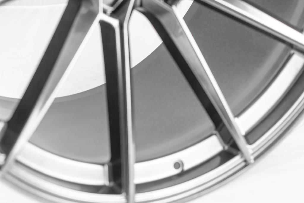 Savini SV-F4 · deep concave · angle 30