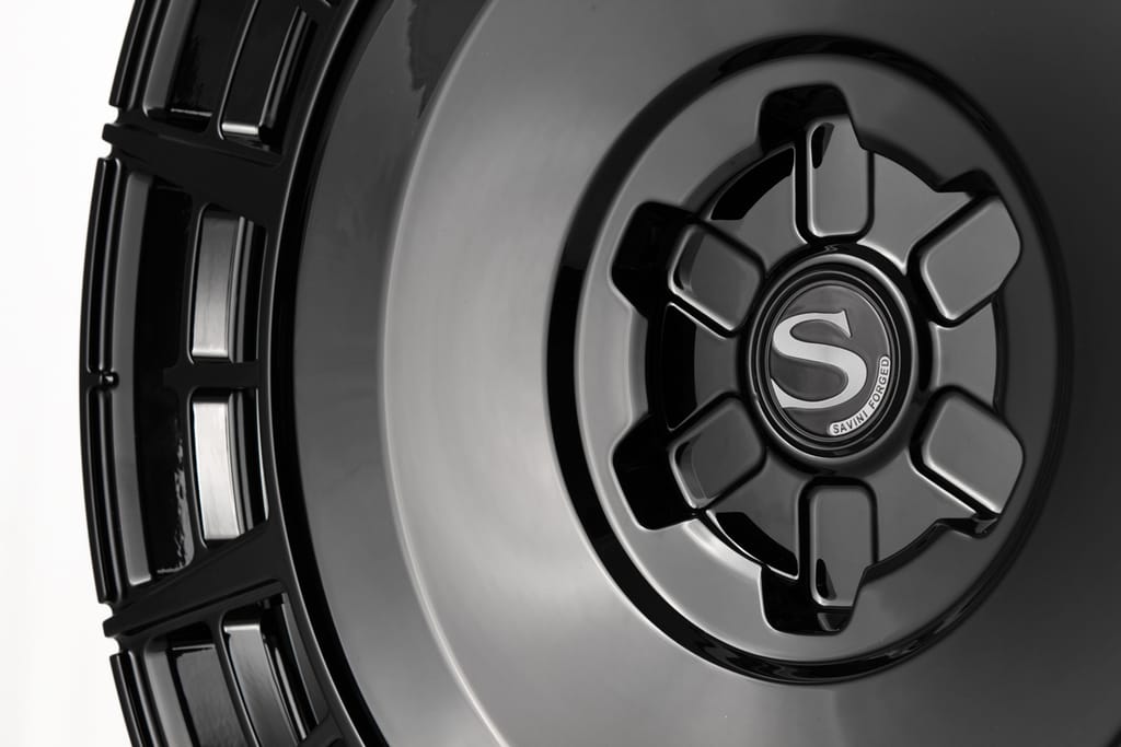 Savini X4 · 9 · angle 01