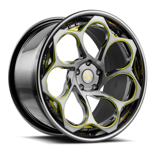 Savini SV69 L · ddt w lime green accents 1000 x · angle 1000